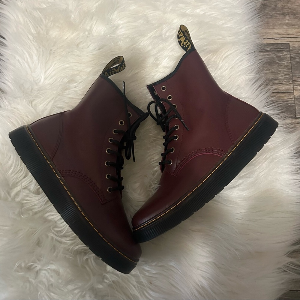 Dr. Martens combat Lace-Up Boots